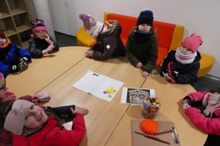 Kinderrat der Flohkiste tagt am runden Tisch