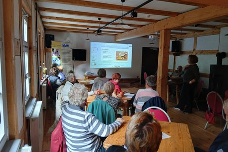 Vortrag und Erläuterungen zum Thema "Demenz" durch die Referentin: Grit Wegner vom Dezernat Soziales und Gesundheit des Landratsamtes Nordsachsen