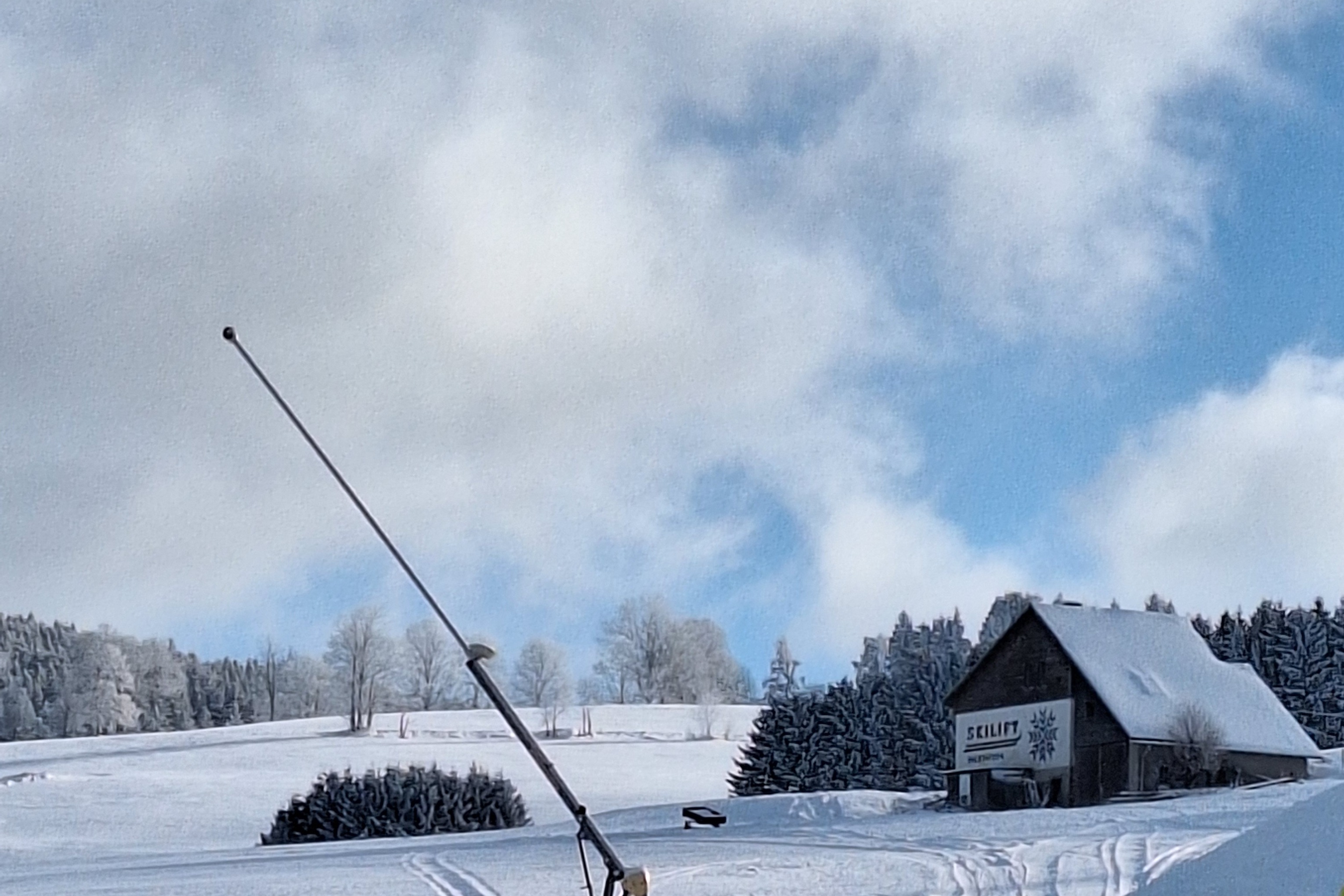 verschneite Winterlandschaft, Holzh&uuml;tte im Hintergrund